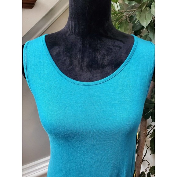 Cable & Gauge Petite Blue Gold Button Side Accent Sleeveless Top Blouse Size PM - Picture 6 of 13